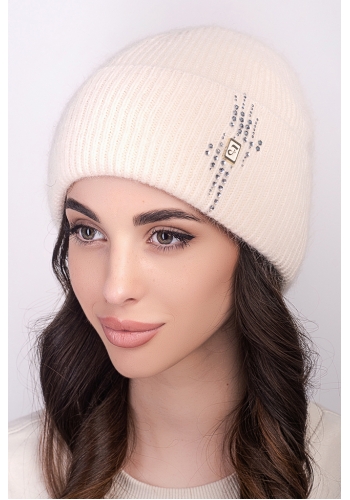    Женская шапка "Даниела" (angora)